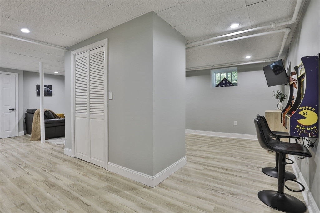 48 Bay State Road Wakefield, MA 01880 - Photo 27 of 41