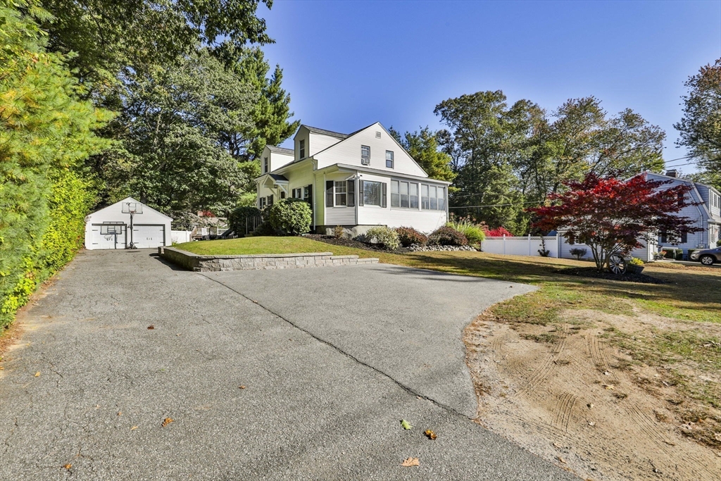 48 Bay State Road Wakefield, MA 01880 - Photo 33 of 41