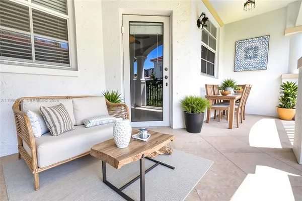 $2,800 | 3255 Northeast 184th Street, Unit 12215, Aventura, FL 33160