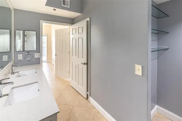 $2,800 | 3255 Northeast 184th Street, Unit 12215, Aventura, FL 33160