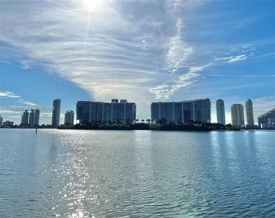 $2,800 | 3255 Northeast 184th Street, Unit 12215, Aventura, FL 33160