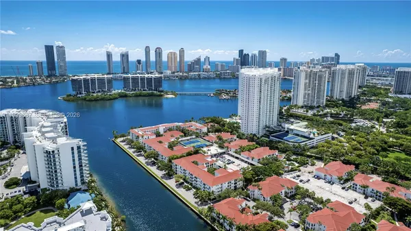 $2,800 | 3255 Northeast 184th Street, Unit 12215, Aventura, FL 33160
