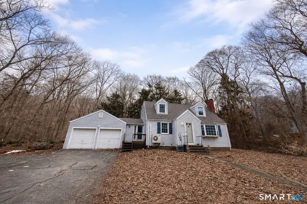 $450,000 | 13 Park Court, East Lyme, CT 06357