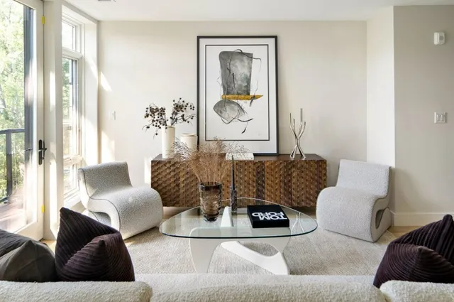 $5,750 | 20 Kinmonth Road, Unit 20306, Waban, MA 02468