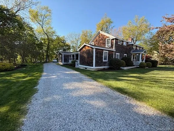 $3,400 | 25 Sheep Pasture Road, Port Jefferson, NY 11777