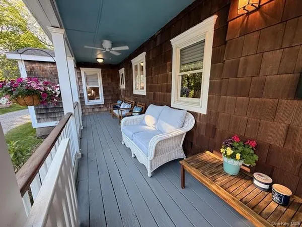 $3,400 | 25 Sheep Pasture Road, Port Jefferson, NY 11777