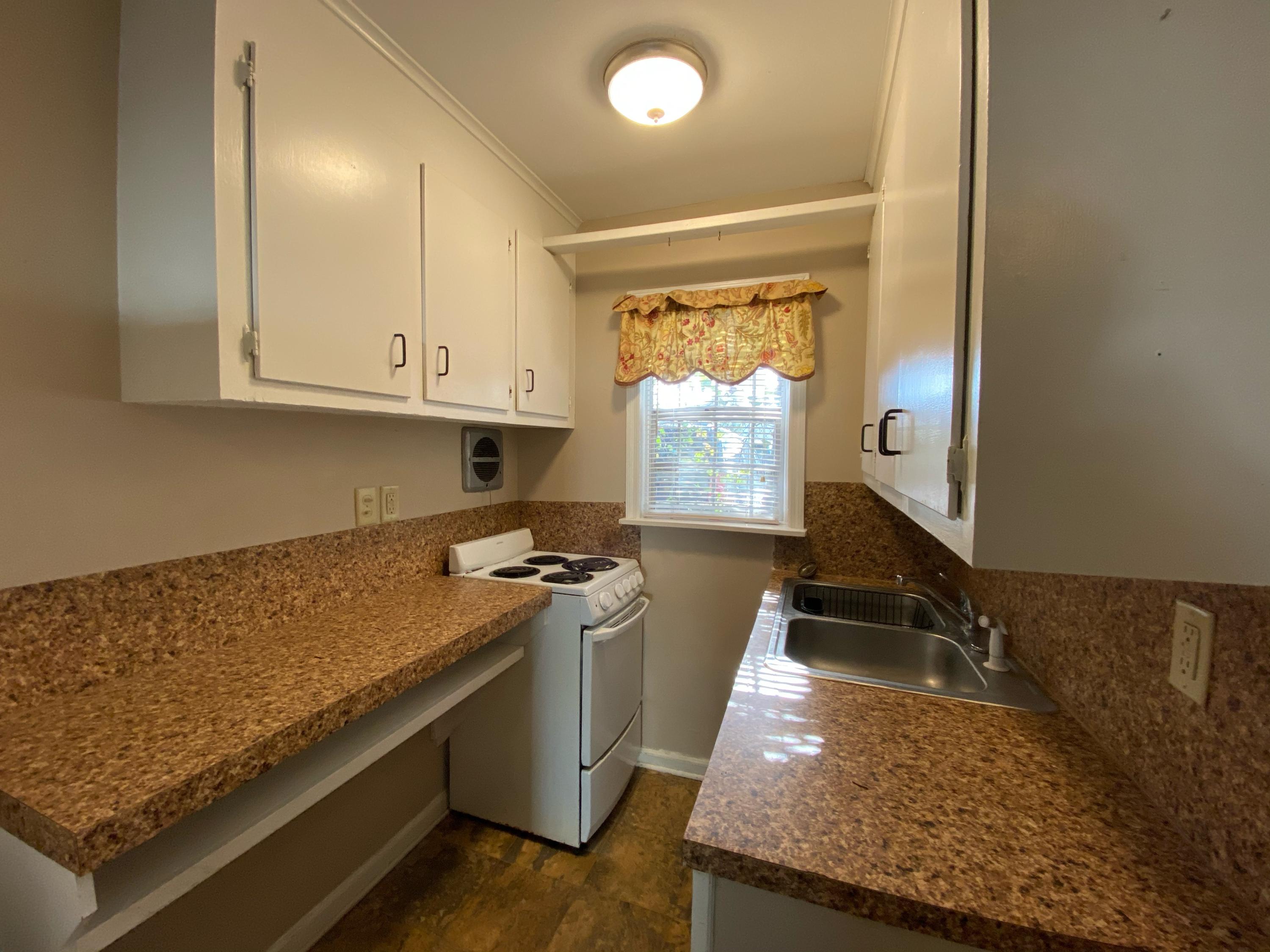 3 1/2 Apollo Road Charleston, SC 29407 - Photo 4 of 9 Kitchen