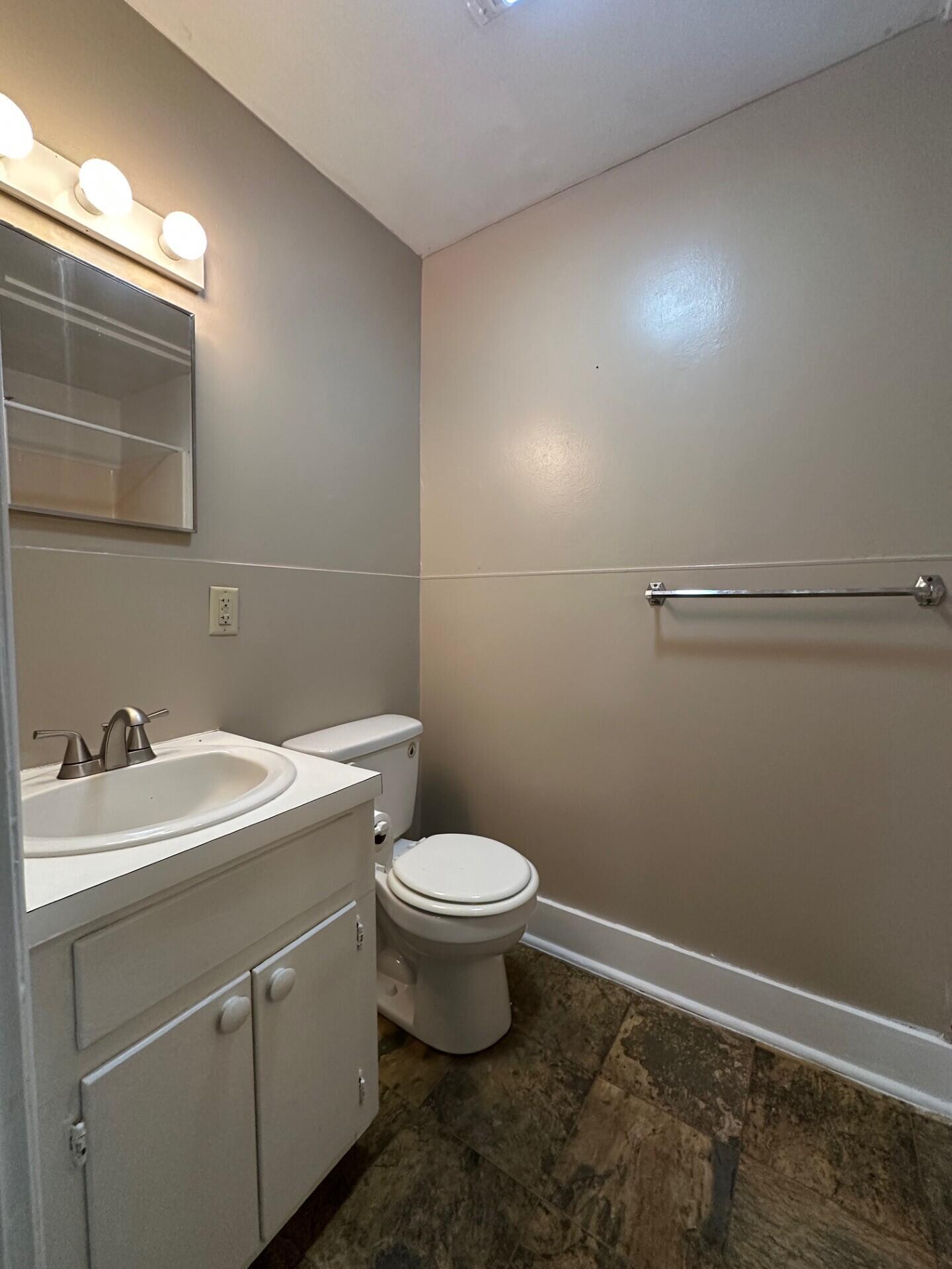 3 1/2 Apollo Road Charleston, SC 29407 - Photo 5 of 9 Bathroom