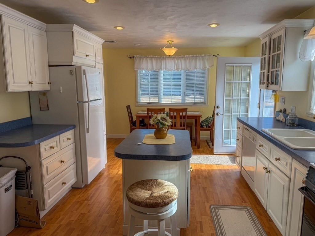 1 Central Avenue Wareham, MA 02571 - Photo 4 of 17 Gallery Image 4