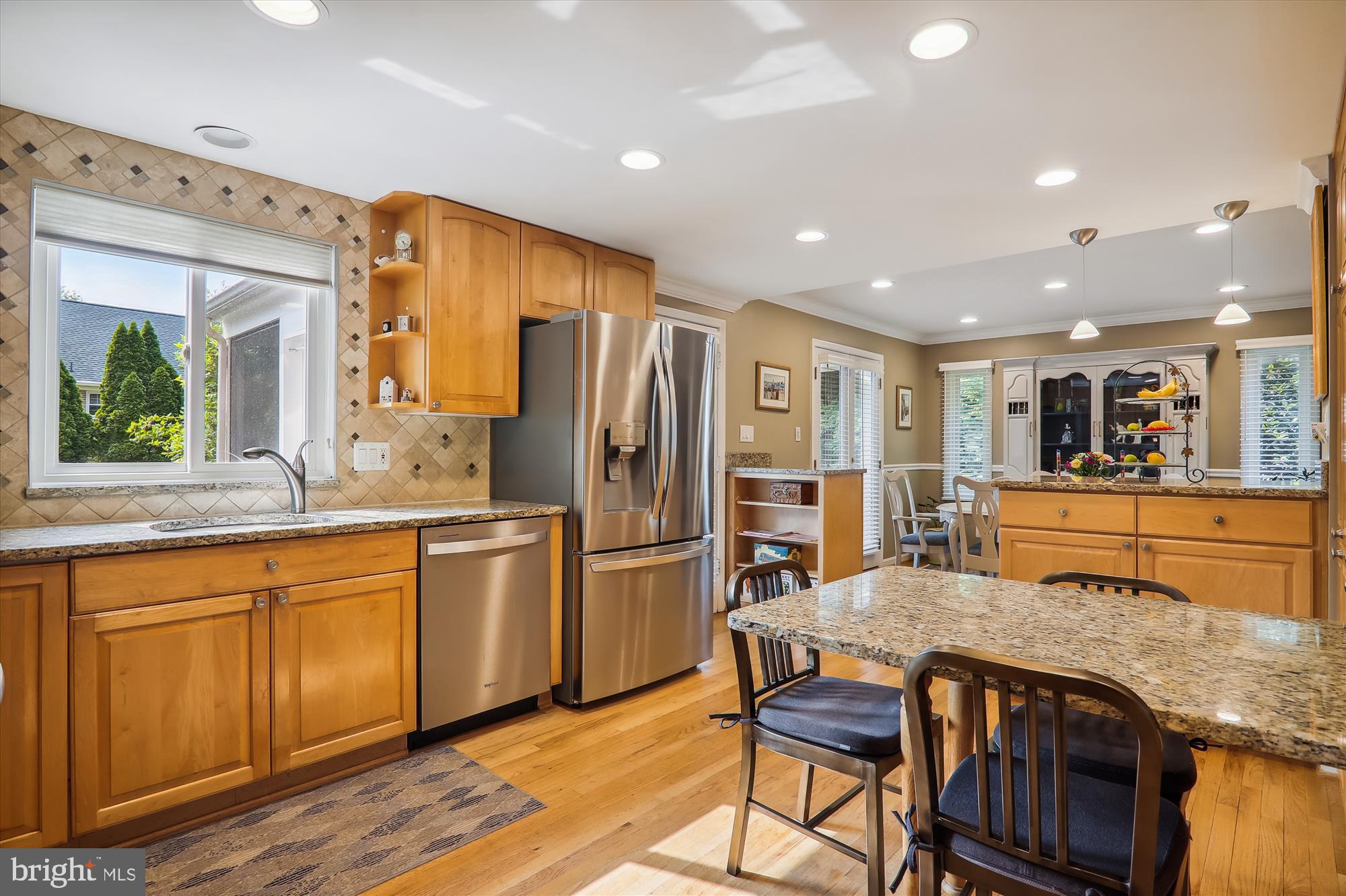 2408 Stratton Drive Potomac, MD 20854 - Photo 8 of 52 Kitchen