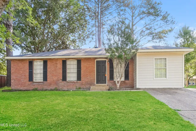 $1,680 | 6760 Camelot Road, Horn Lake, MS 38637