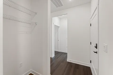 $2,675 | 1818 West Mildenhall Drive, Unit 1902, Oak Creek, WI 53154