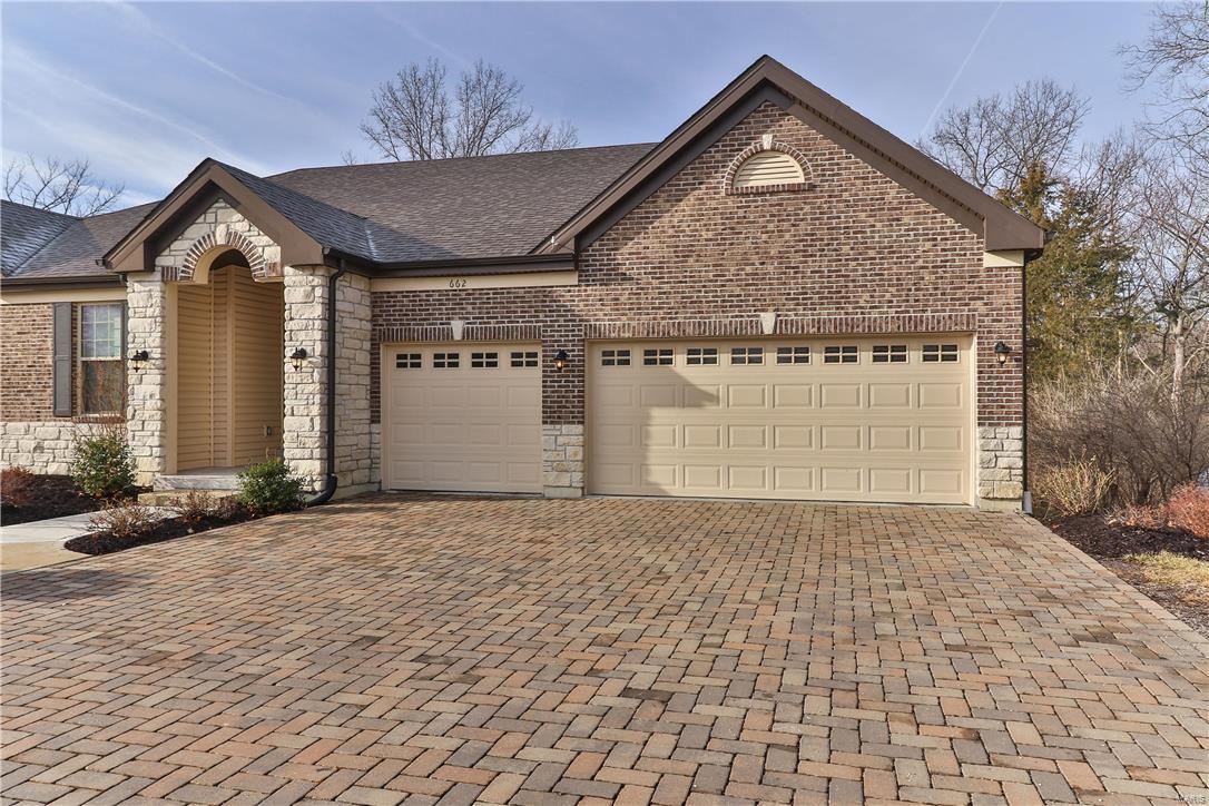 662 Kehrs Mill Road Ballwin, MO 63011 - Photo 8 of 64 Gallery Image 8