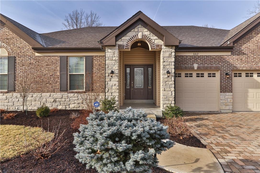 662 Kehrs Mill Road Ballwin, MO 63011 - Photo 9 of 64 Gallery Image 9
