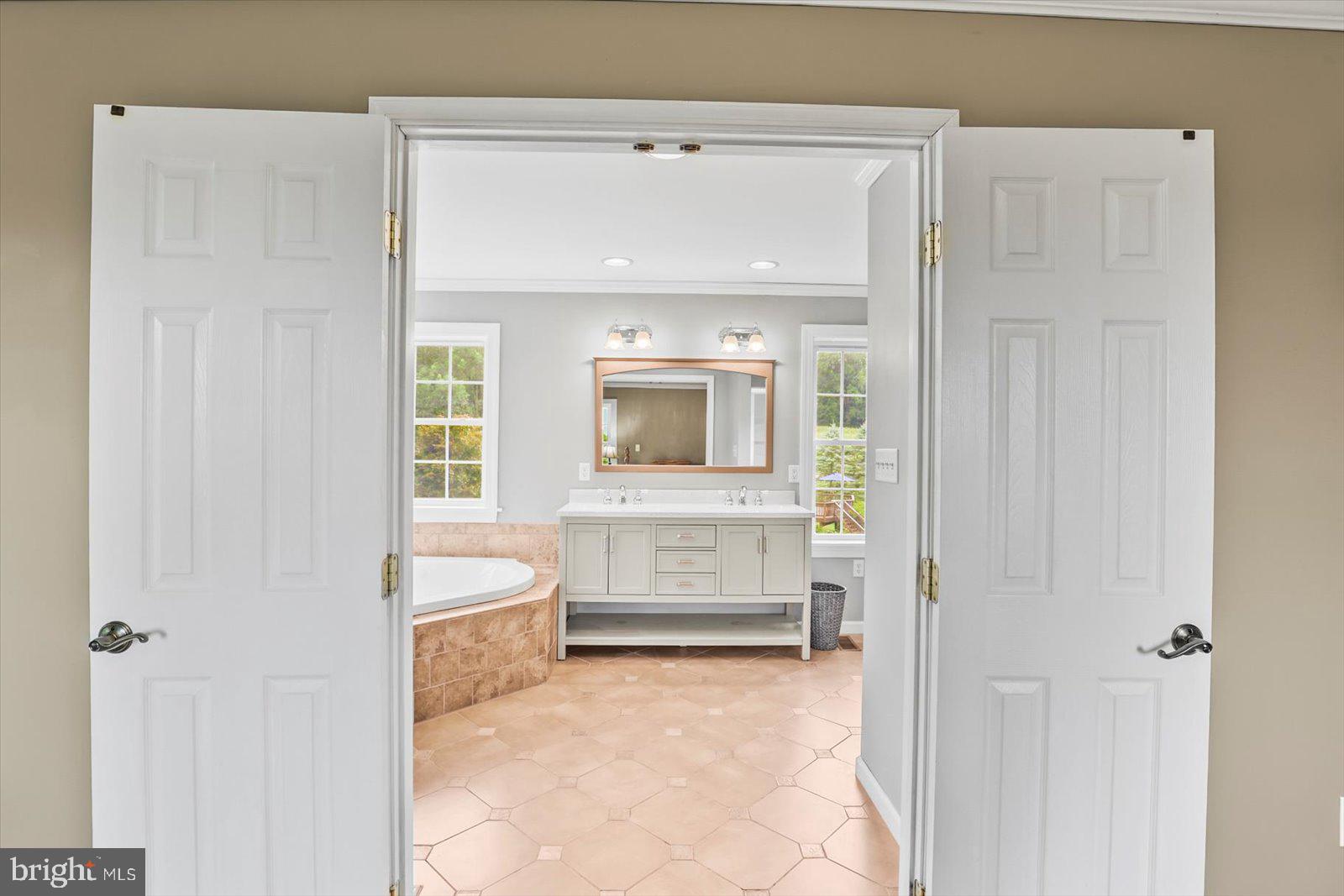 1311 Silver Run Valley Road Westminster, MD 21158 - Photo 51 of 104 Primary Bath