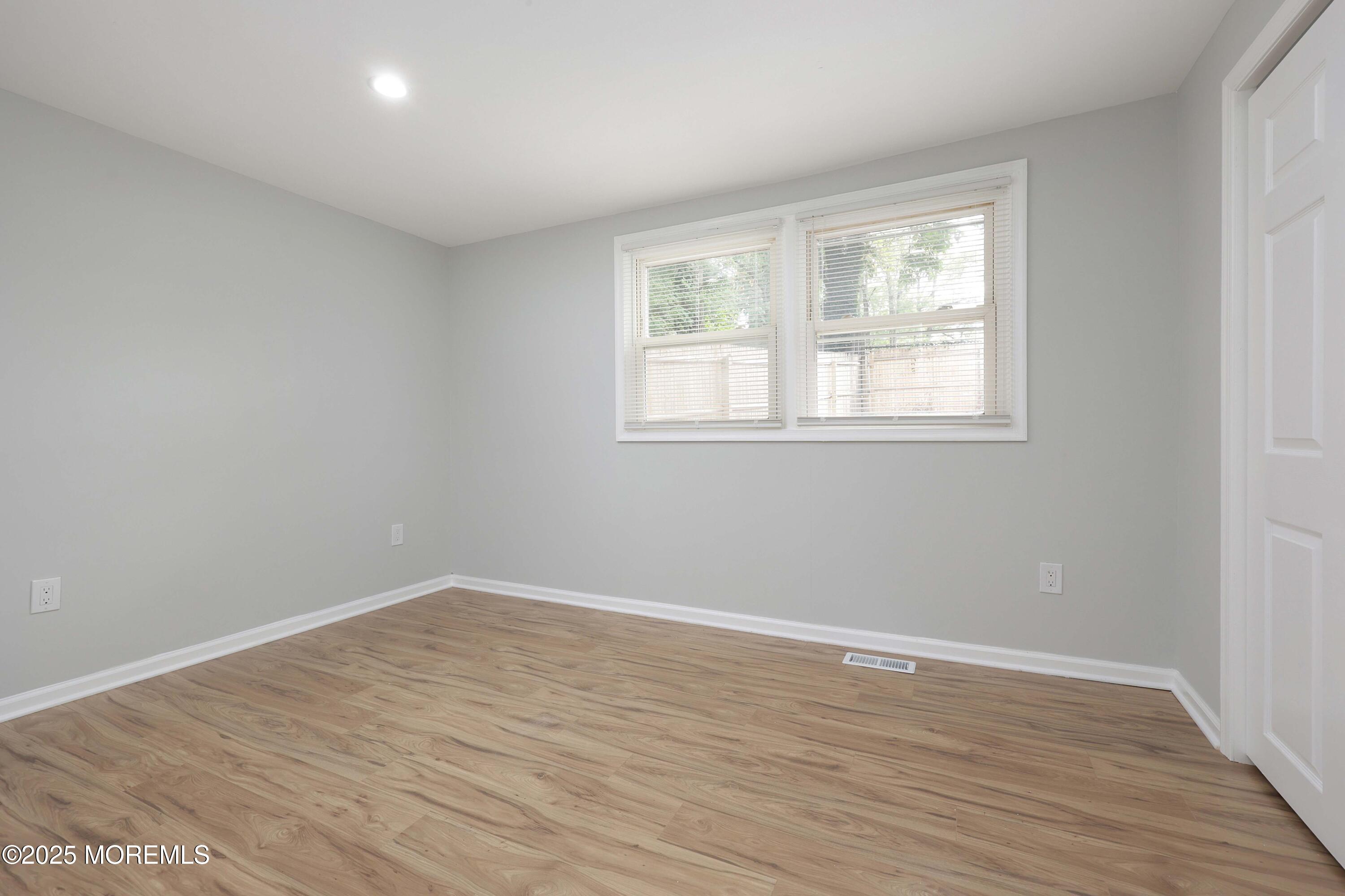 811 Shore Concourse Keyport, NJ 07735 - Photo 19 of 35 758A2583