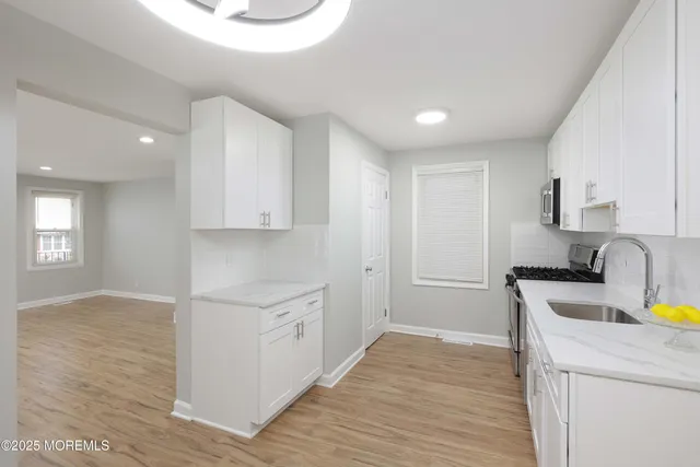 $2,950 | 811 Shore Concourse, Keyport, NJ 07735