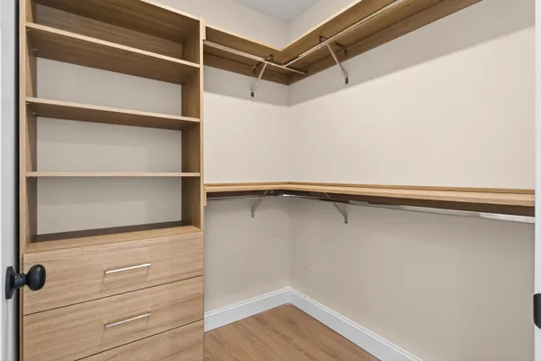 $650,000 | 33 McCrillis Road, Nottingham, NH 03290