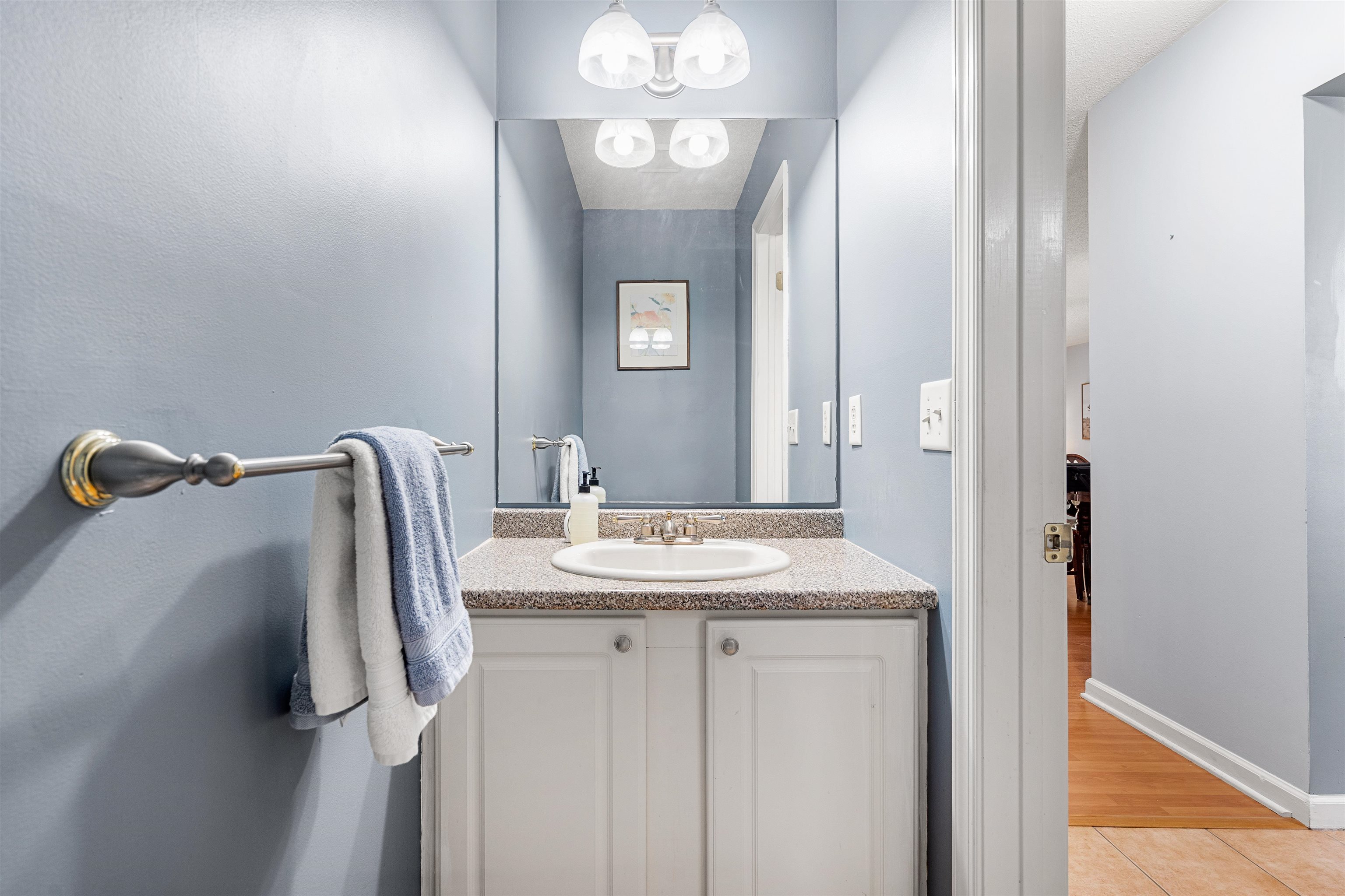 110 Middlesex Road Merrimack, NH 03054 - Photo 17 of 33