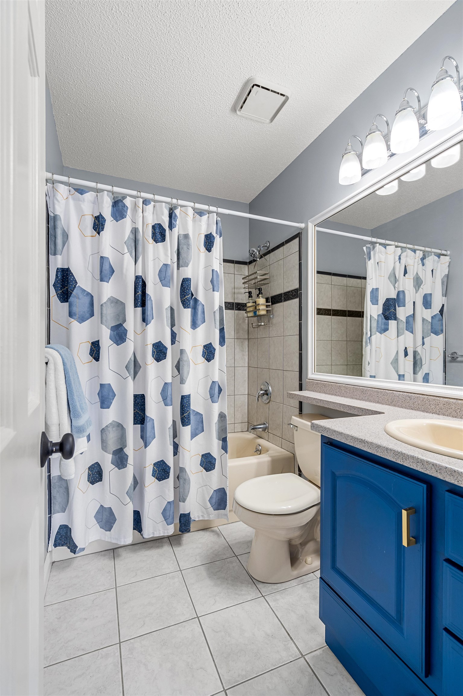 110 Middlesex Road Merrimack, NH 03054 - Photo 29 of 33