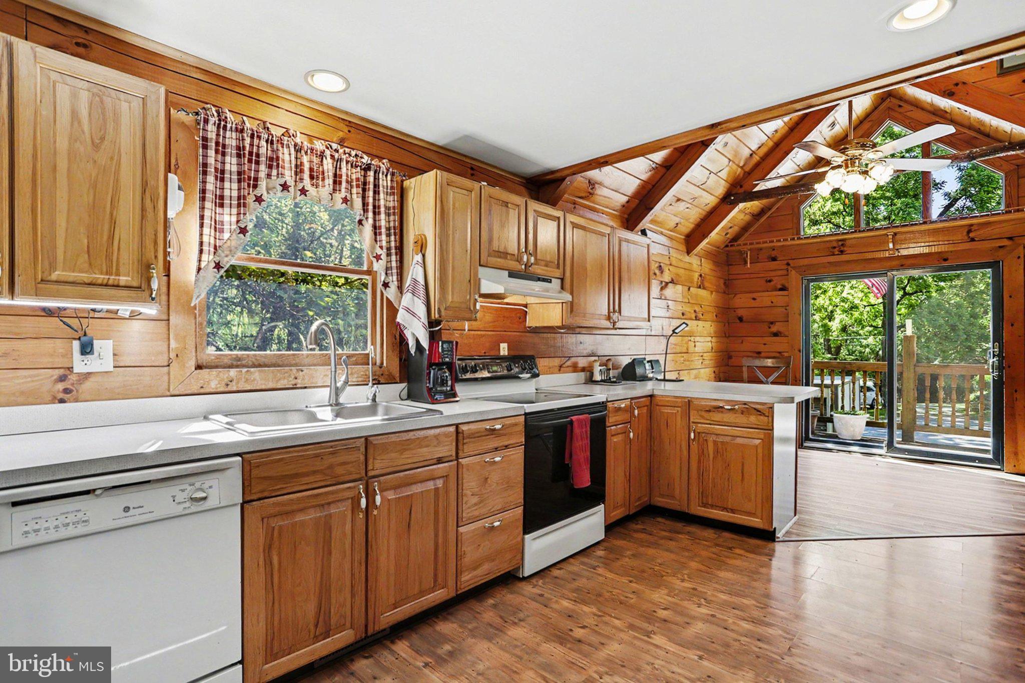 1093 Goshen Mill Road Peach Bottom, PA 17563 - Photo 9 of 47