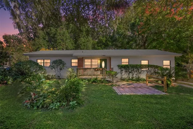 $260,000 | 502 Gray Avenue, Wildwood, FL 34785