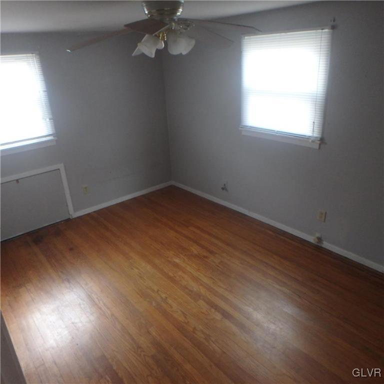 1523 Valley Road Bethlehem, PA 18018 - Photo 13 of 16 Gallery Image 13