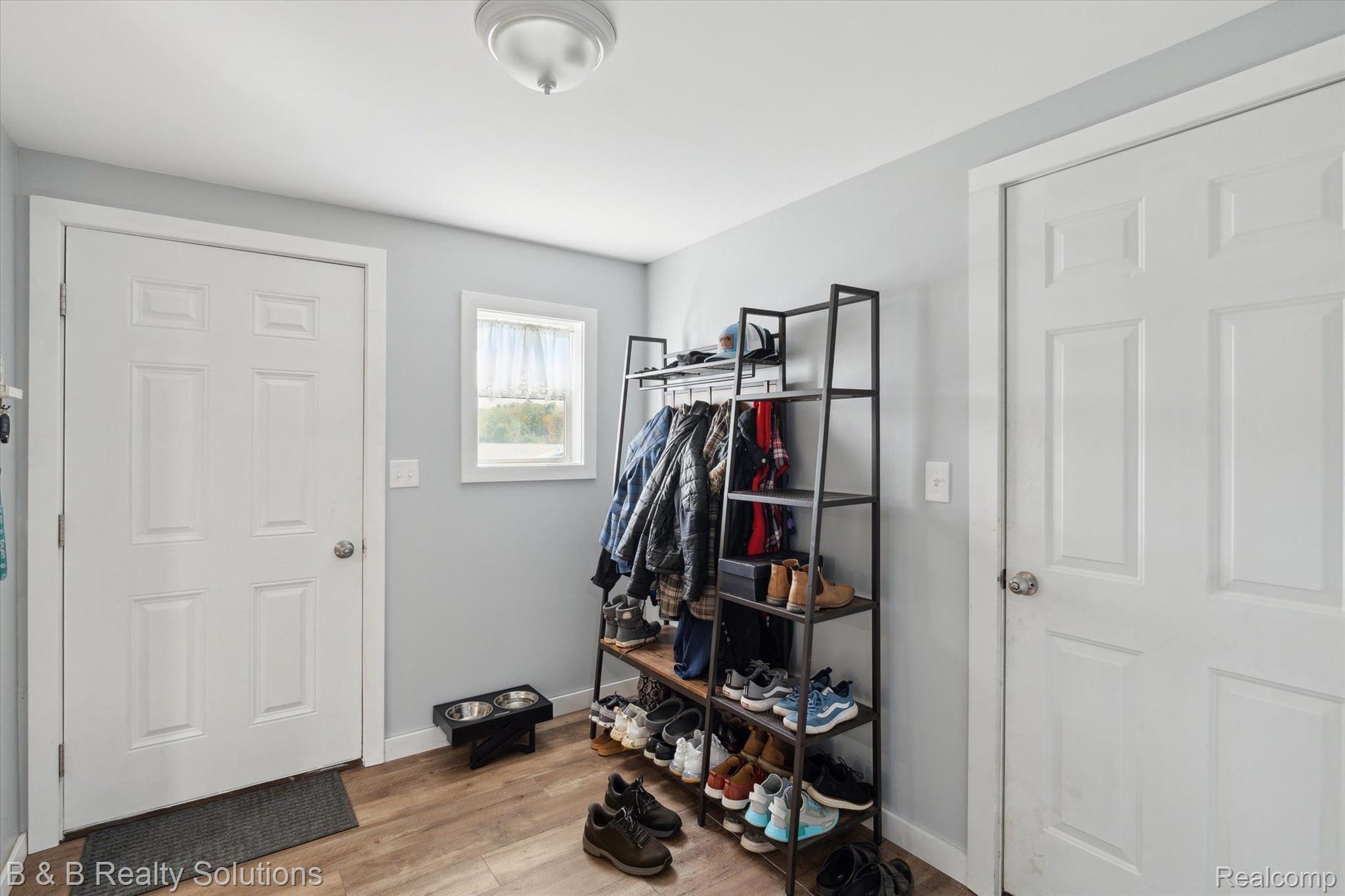 1661 East Burnside Road North Branch, MI 48461 - Photo 26 of 37 Gallery Image 26