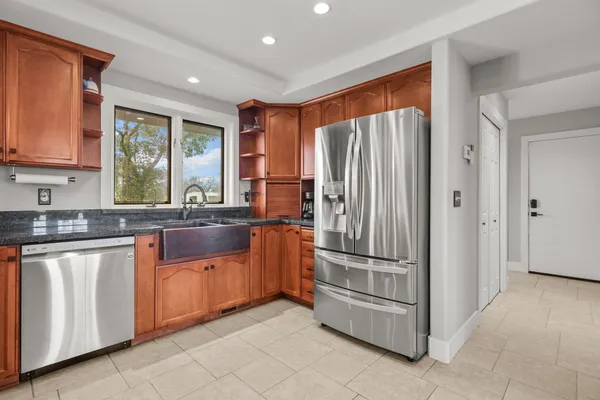 $955,000 | 21375 Little Meadow Lane, Redding, CA 96002