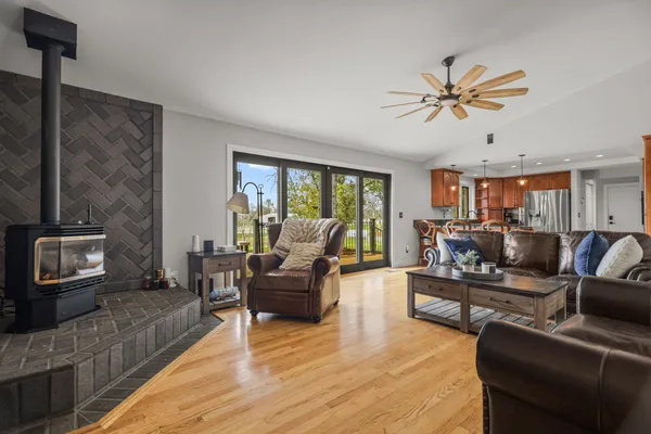 $955,000 | 21375 Little Meadow Lane, Redding, CA 96002