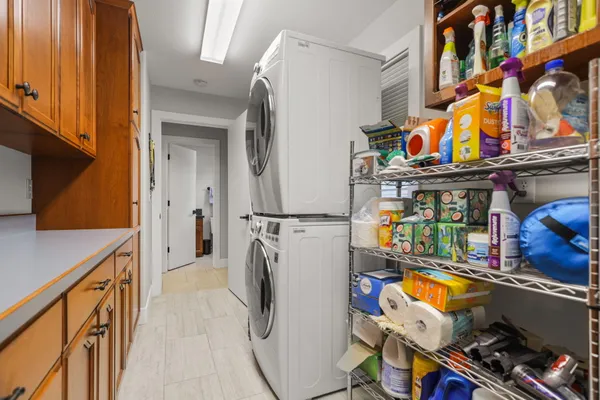 $955,000 | 21375 Little Meadow Lane, Redding, CA 96002