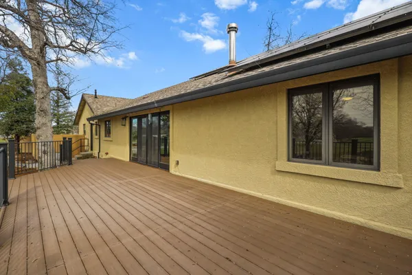 $955,000 | 21375 Little Meadow Lane, Redding, CA 96002