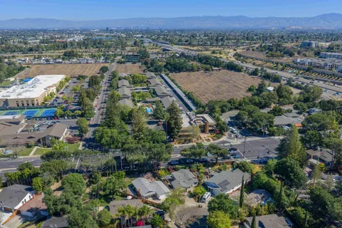 $2,248,000 | 175 La Canada Court, Los Gatos, CA 95032