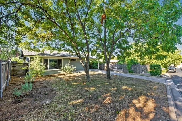 $3,500 | 117 La Vista Street, Austin, TX 78704