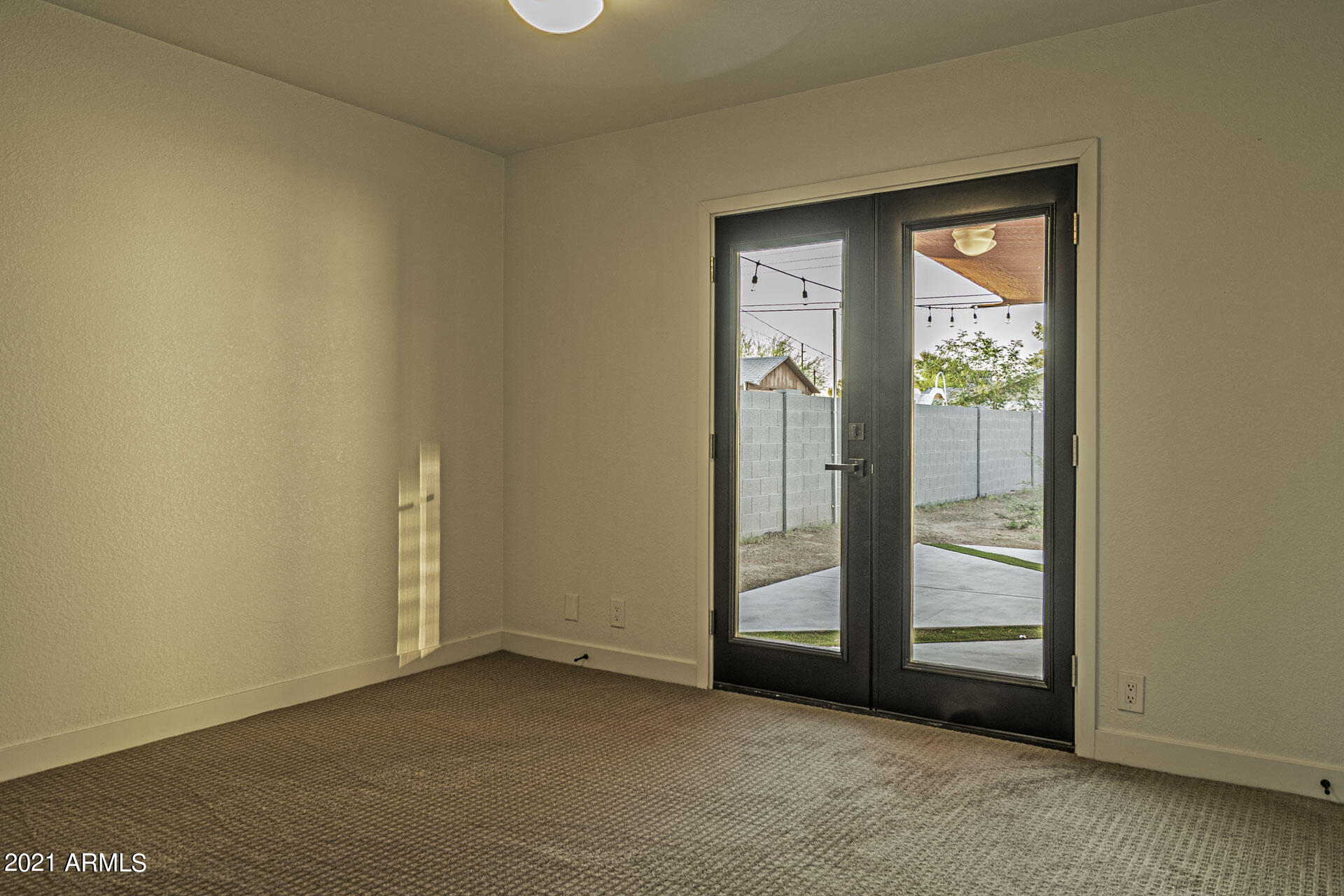 1348 West 15th Street Tempe, AZ 85281 - Photo 18 of 23 15r