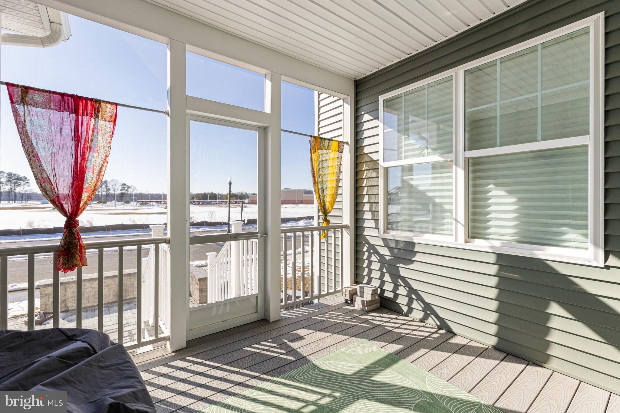 200 Fox Street Milton, DE 19968 - Photo 25 of 57 Screened porch to patio