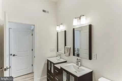 $3,350 | 1115 North American Street, Unit B6, Philadelphia, PA 19123