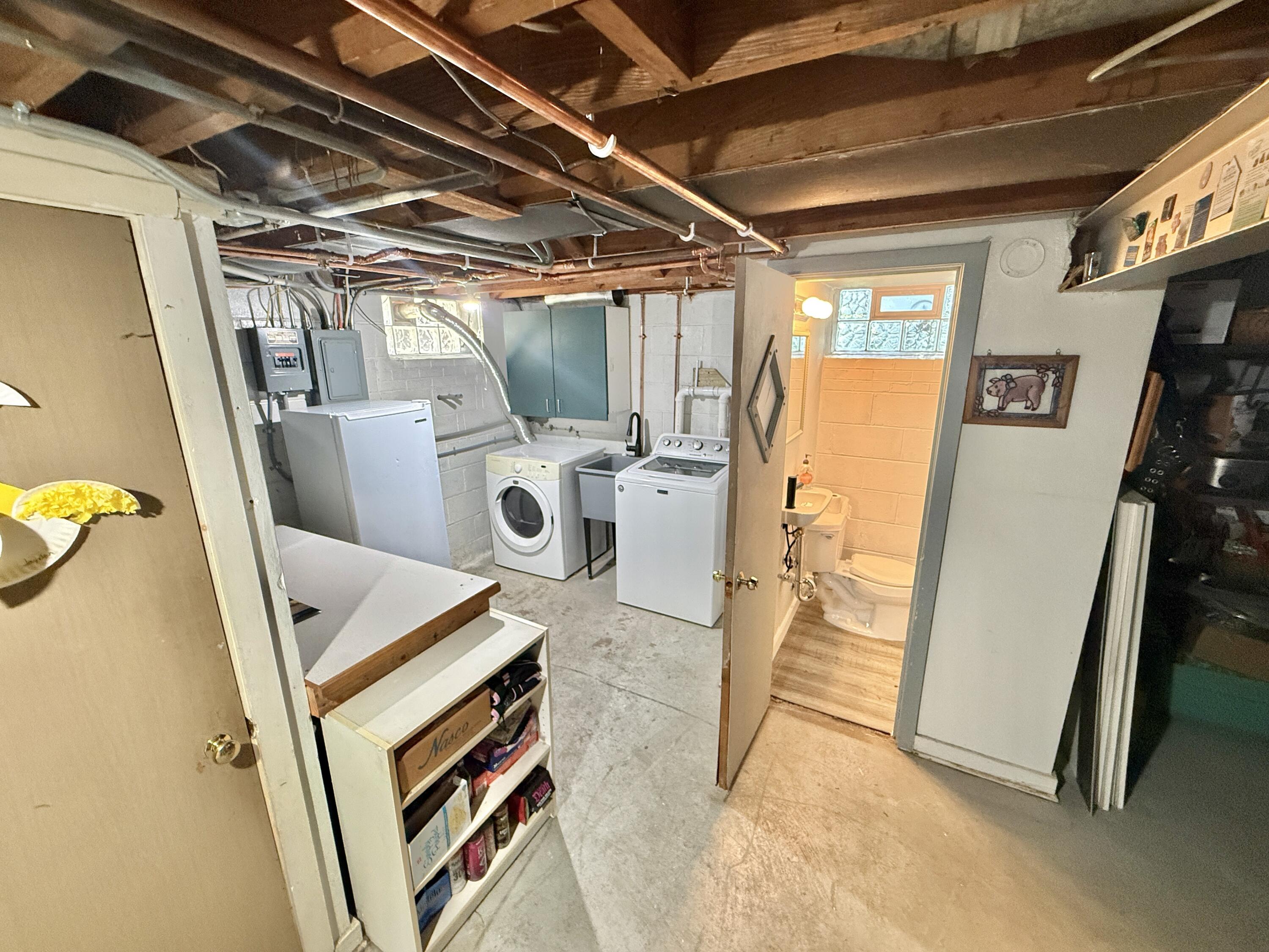 4009 South 5th Street Milwaukee, WI 53207 - Photo 14 of 23 Basement