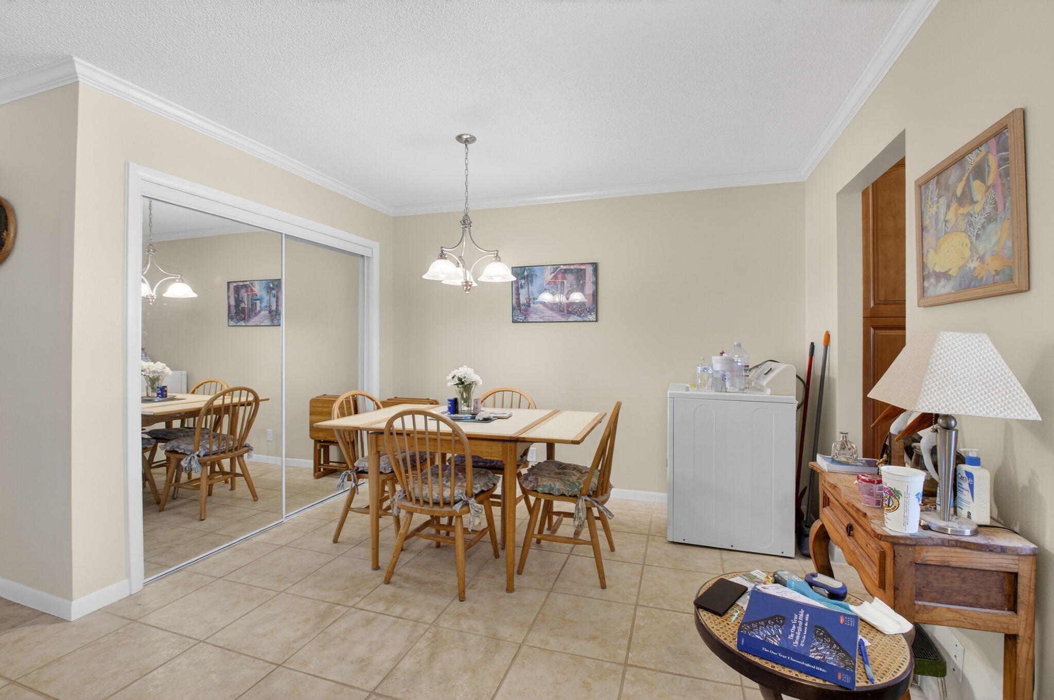 220 East High Point Court, Unit B Delray Beach, FL 33445 - Photo 12 of 20 9-web-or-mls-DSC_3941