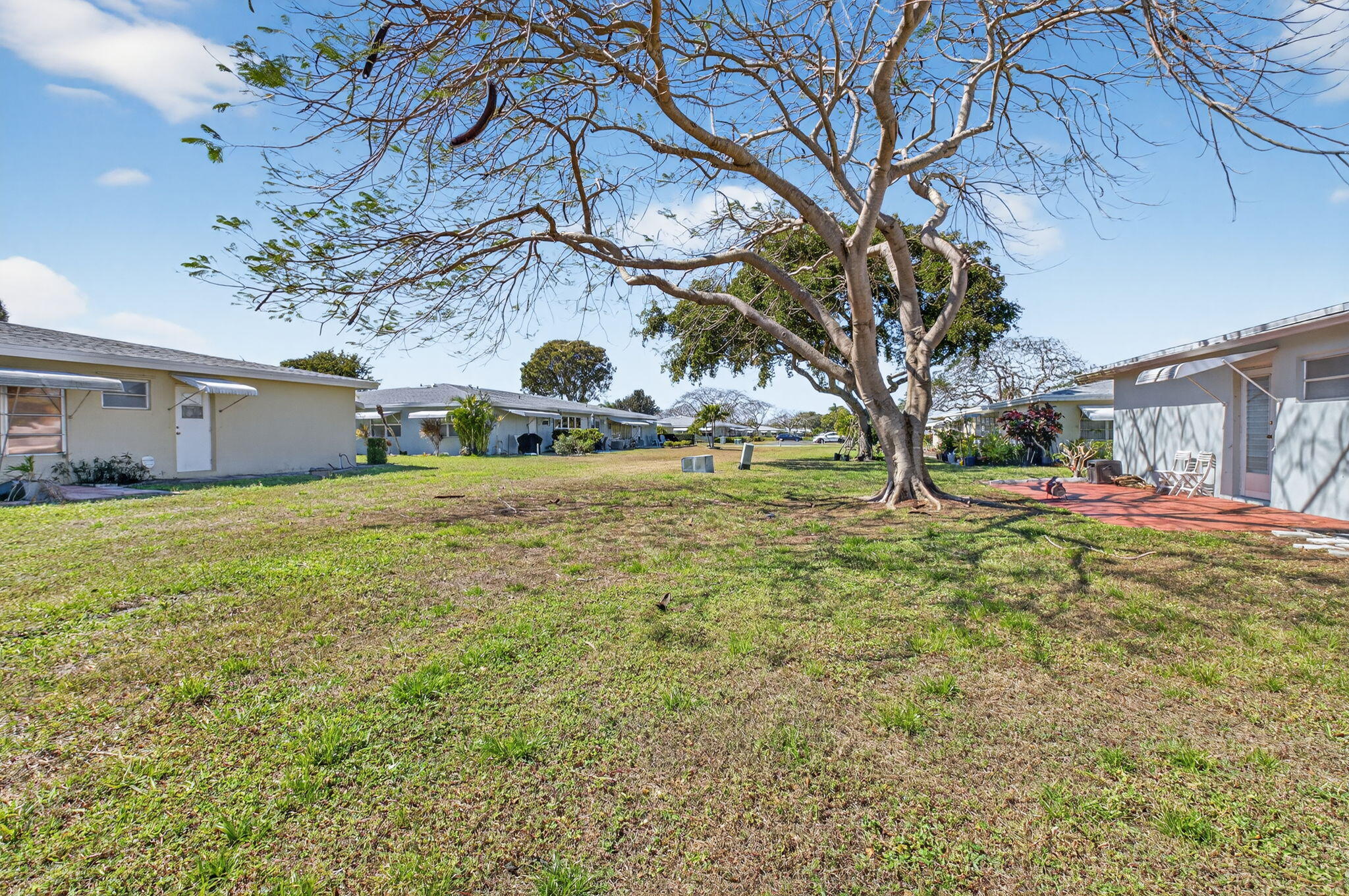 220 East High Point Court, Unit B Delray Beach, FL 33445 - Photo 18 of 20 23-web-or-mls-DSC_4009