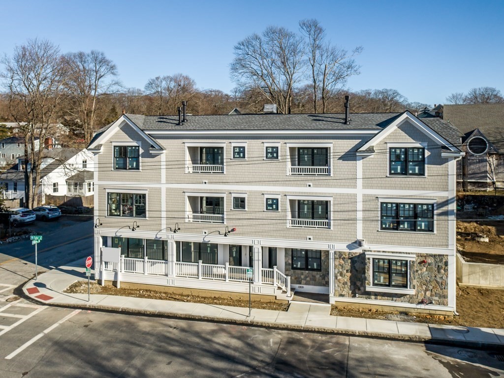 35 Fuller Street, Unit PH Gloucester, MA 01930 - Photo 2 of 40