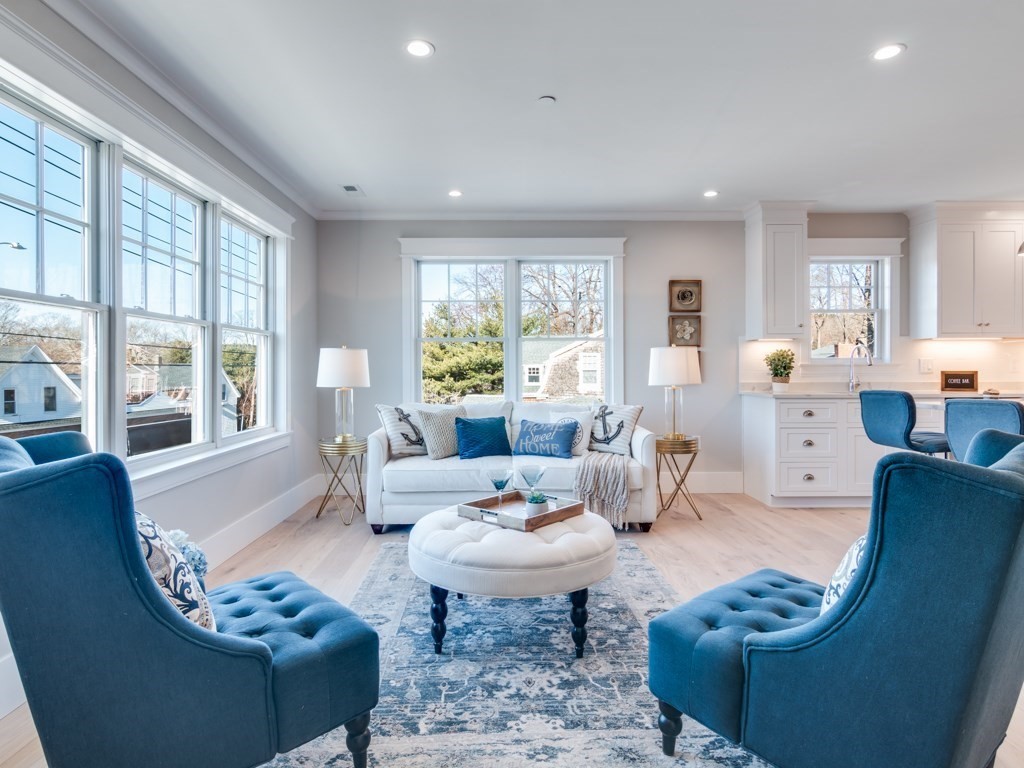 35 Fuller Street, Unit PH Gloucester, MA 01930 - Photo 3 of 40