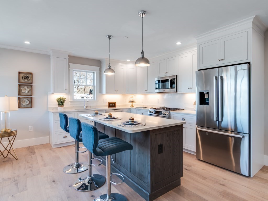 35 Fuller Street, Unit PH Gloucester, MA 01930 - Photo 9 of 40