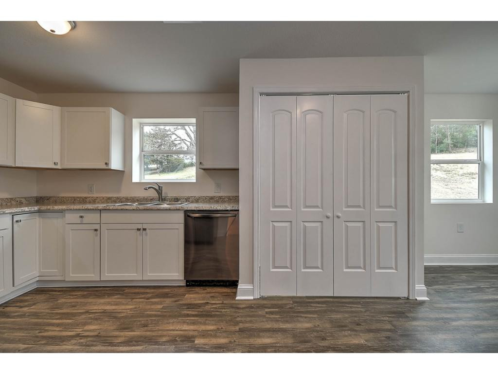 1410 West Vann Road Greeneville, TN 37743 - Photo 6 of 21 Photo 6