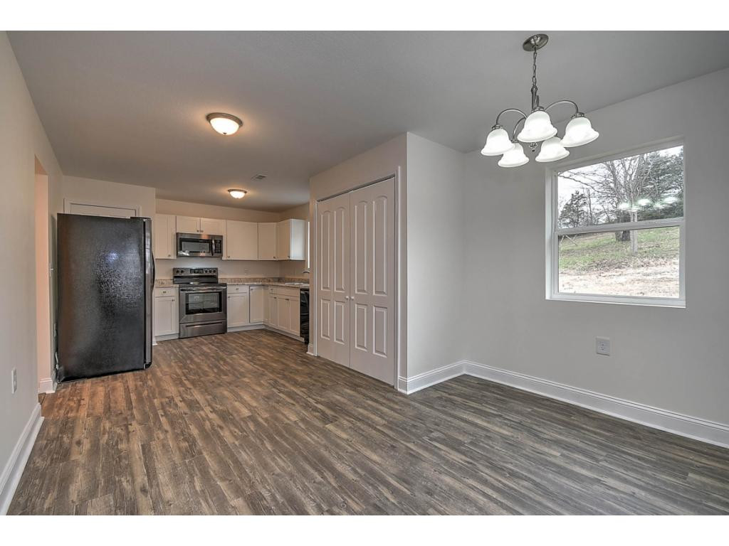 1410 West Vann Road Greeneville, TN 37743 - Photo 9 of 21 Photo 9