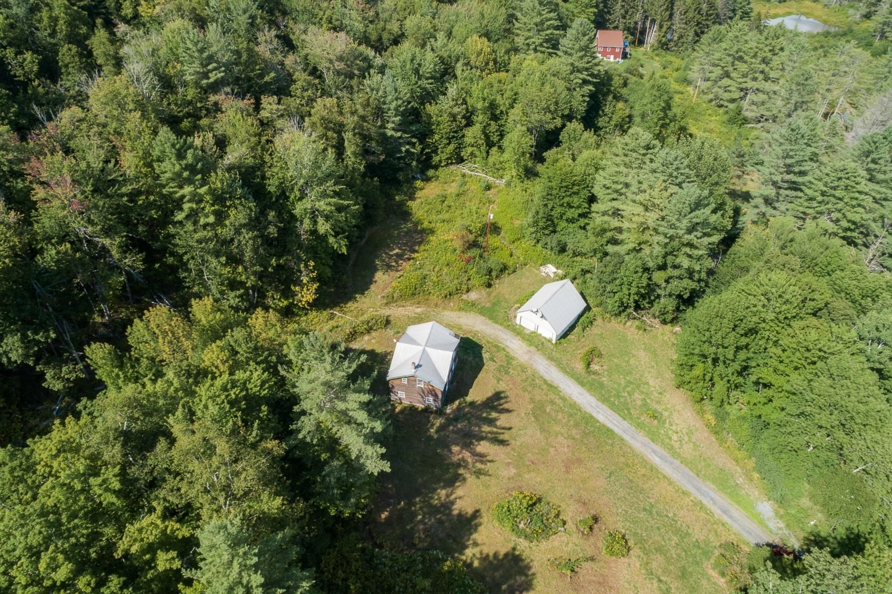 591 MacIntosh Hill Road Bethel, VT 05060 - Photo 5 of 6