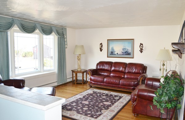 13 Tomaso Road Milford, MA 01757 - Photo 2 of 21 Gallery Image 2