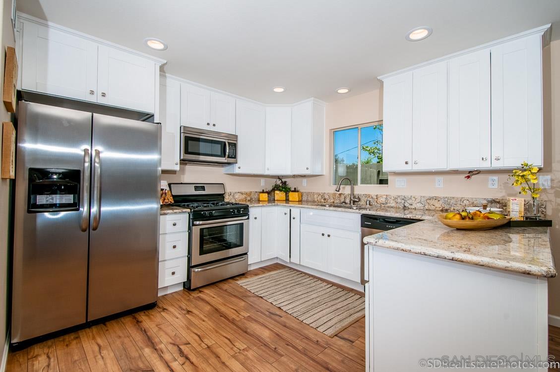 2047 Sweetwater Road, Unit B Spring Valley, CA 91977 - Photo 6 of 21 Gallery Image 6