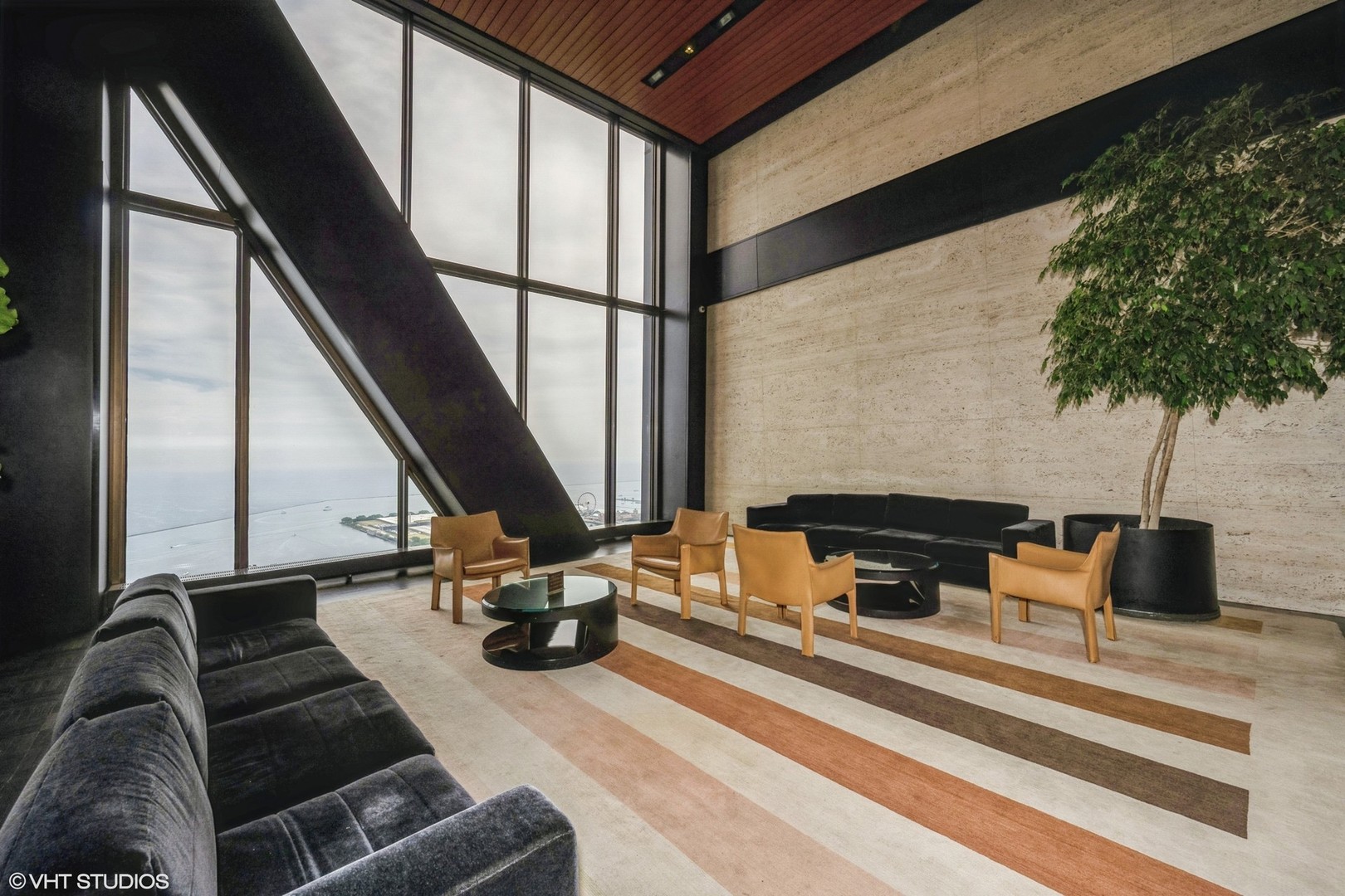 175 East Delaware Place, Unit 4916 Chicago, IL 60611 - Photo 3 of 33