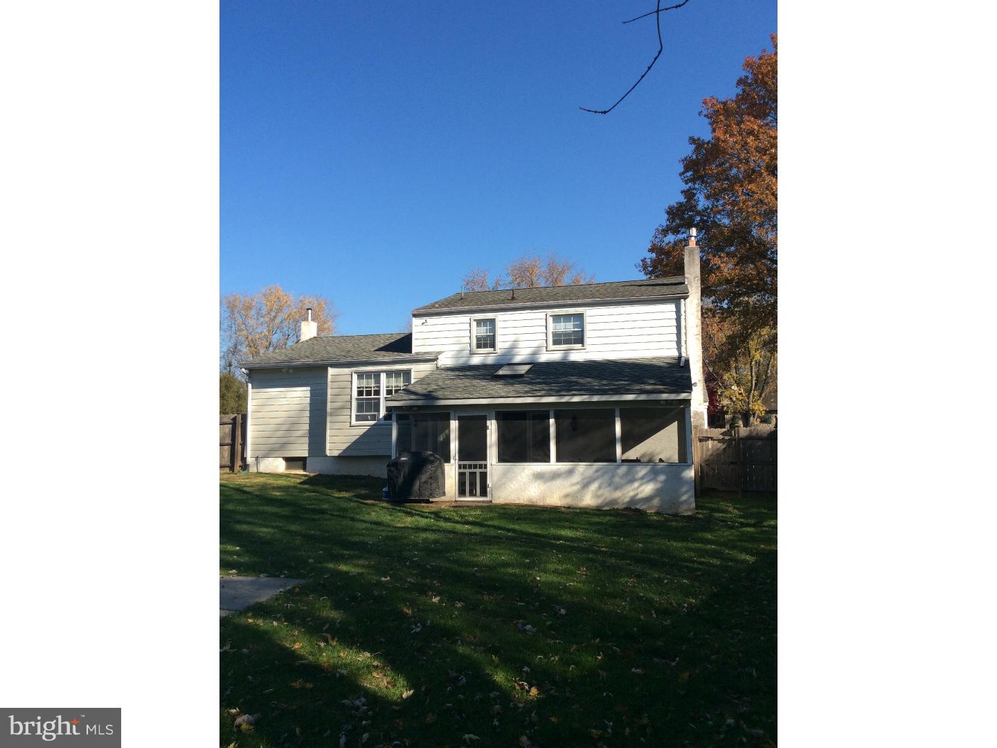 108 Rotterdam Road North Southampton, PA 18966 - Photo 2 of 25